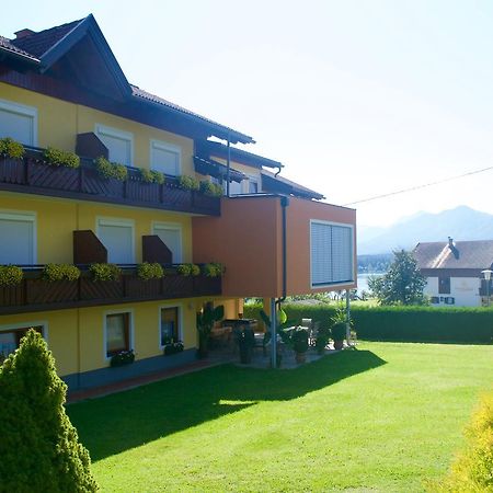 Pension Seerose Дроболлах-ам-Фаакер-Зее Экстерьер фото